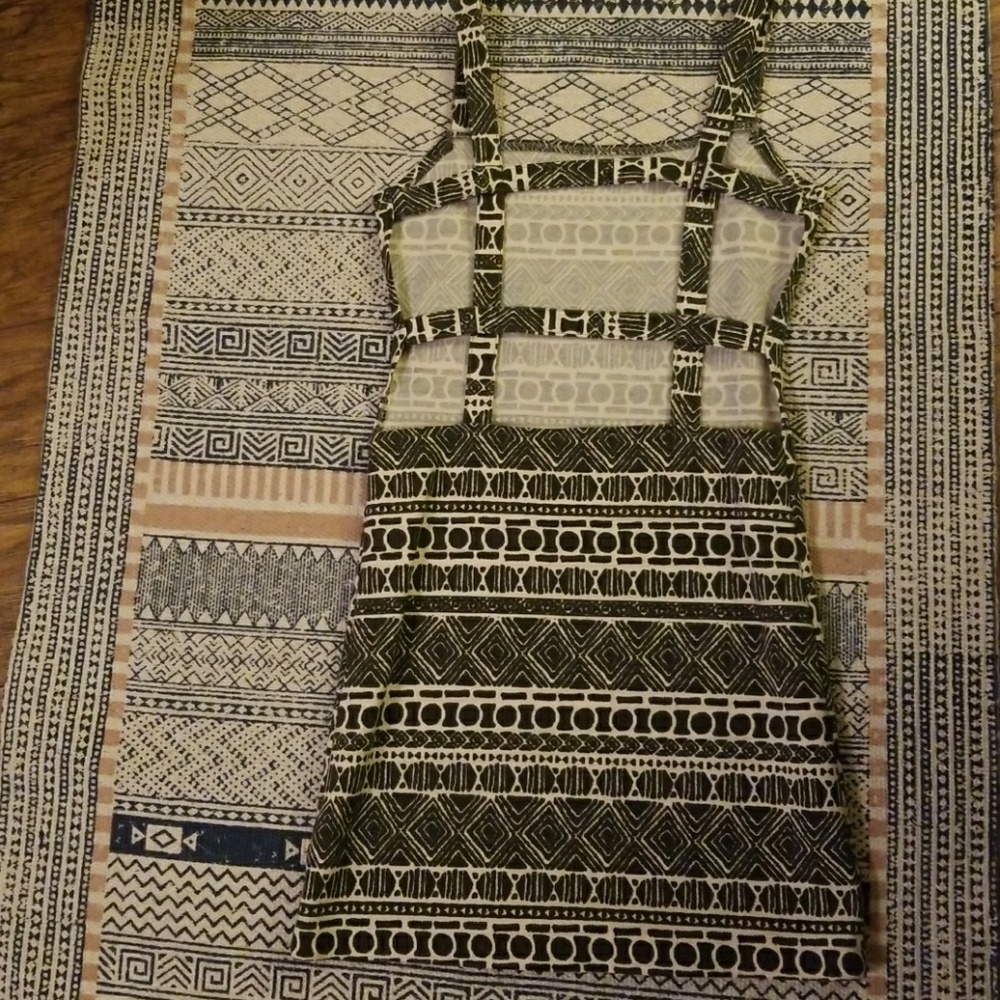 brandy mellvile ▪ geometric print dress